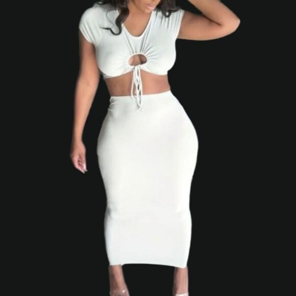 Ladies cut-out 2pc bodycon skirt set sz Medium - Picture 1 of 3